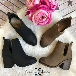 Stacked heel boot with open side